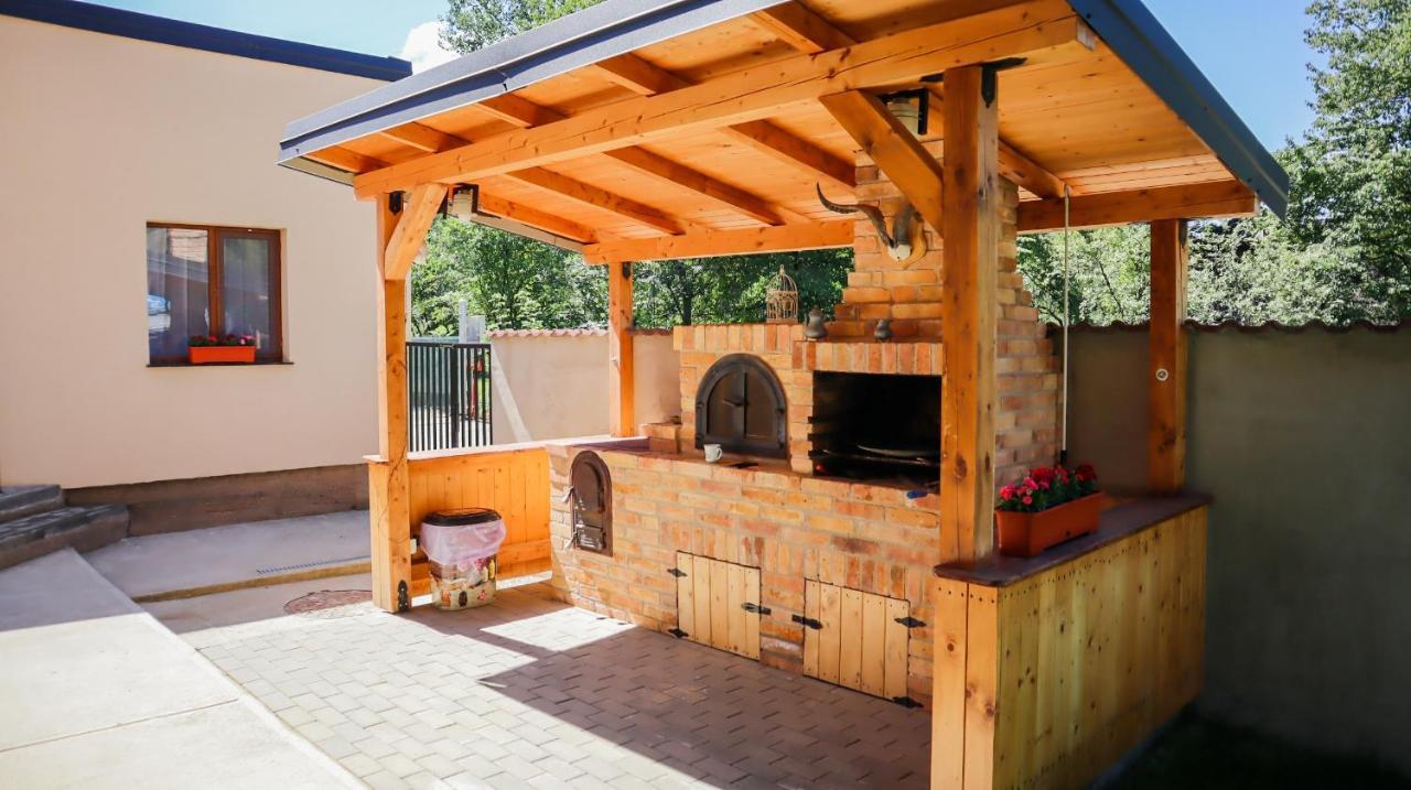 Giadda Rooms Борша Экстерьер фото